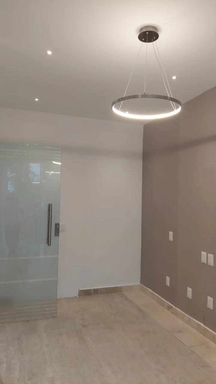 RENTA CONSULTORIO EN HOSPITAL TERRANOVA - Local Comercial en México - Foto 5