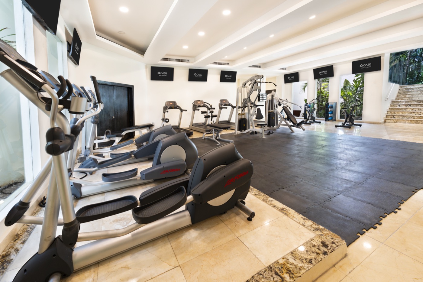 Activities of Grand Oasis Tulum Riviera Hotel